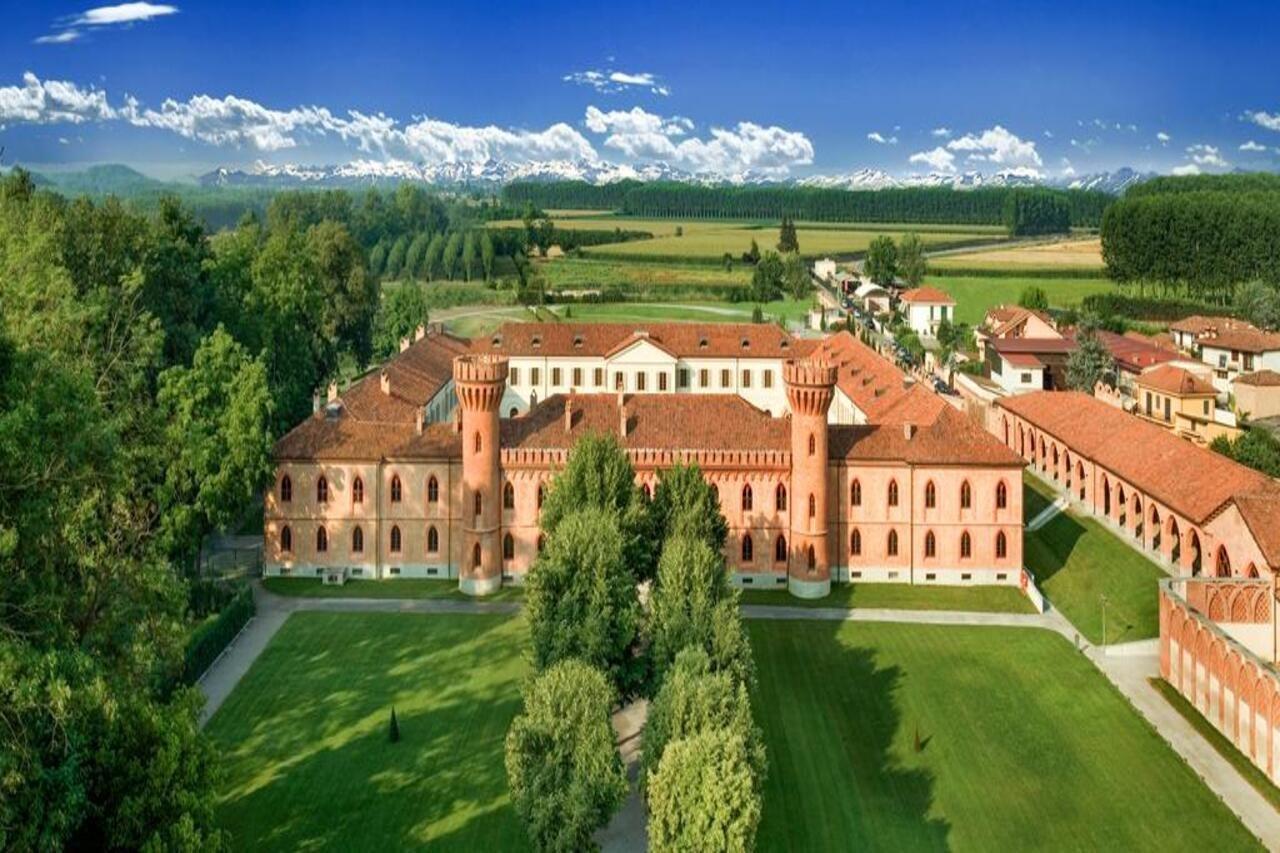 Albergo Dell'Agenzia برا المظهر الخارجي الصورة
