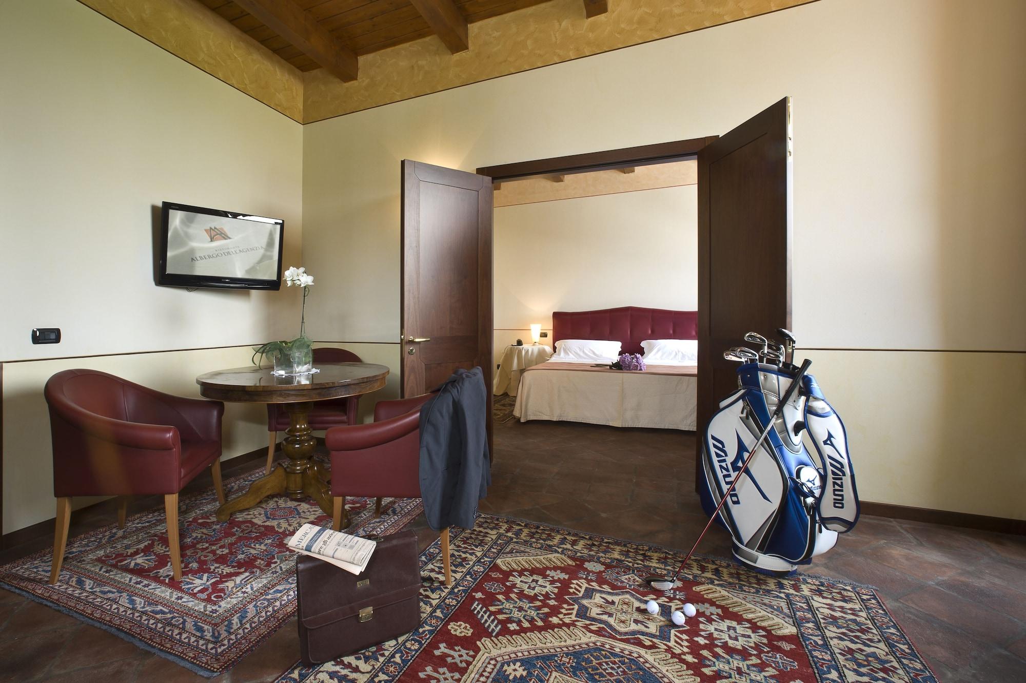 Albergo Dell'Agenzia برا المظهر الخارجي الصورة