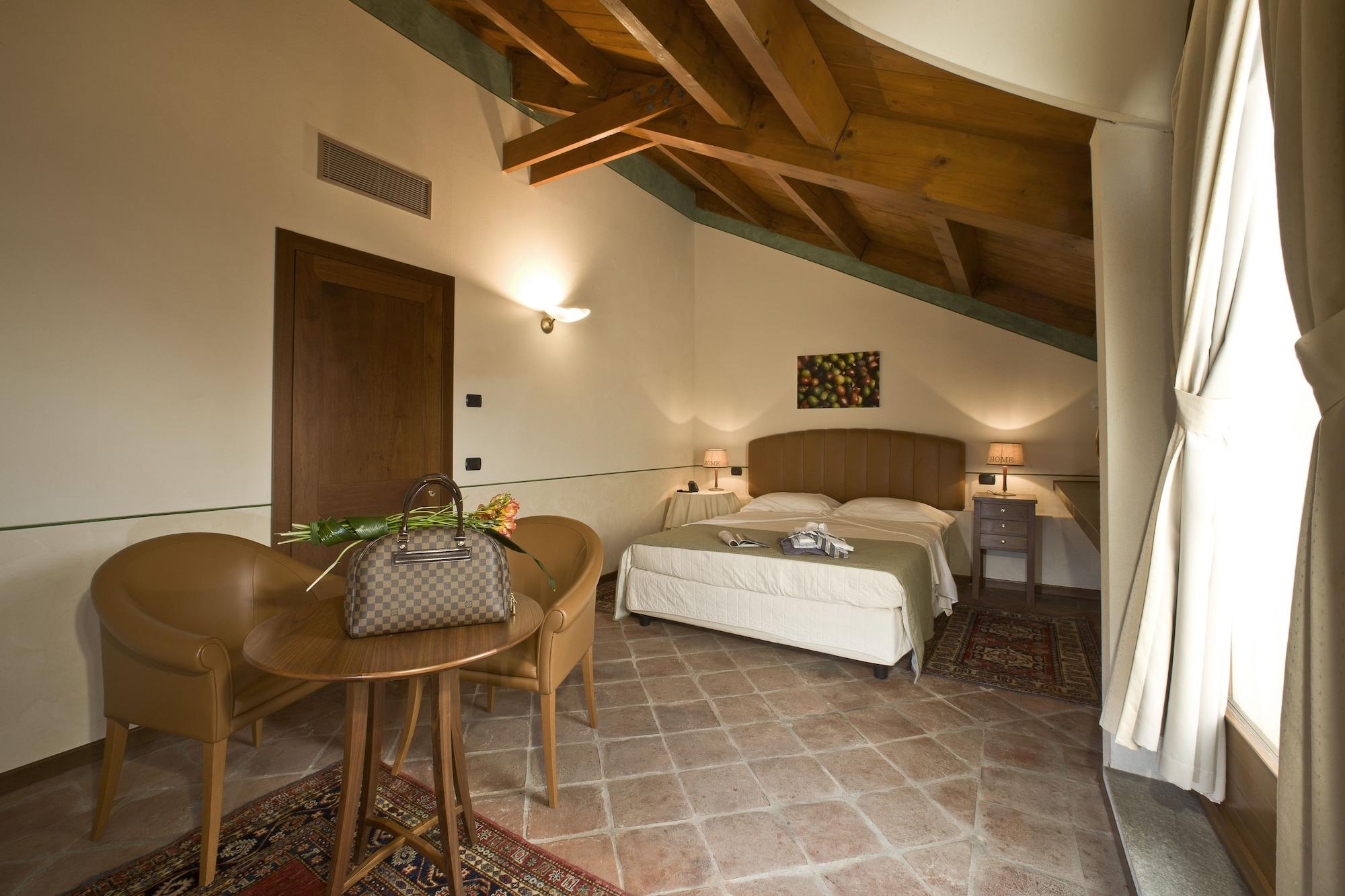 Albergo Dell'Agenzia برا المظهر الخارجي الصورة