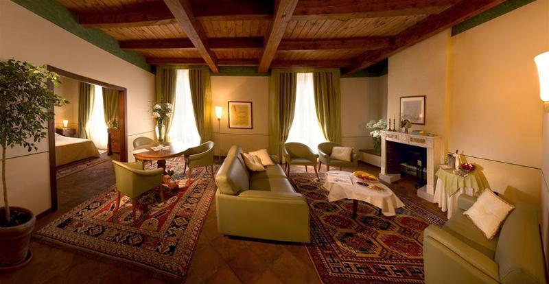 Albergo Dell'Agenzia برا المظهر الخارجي الصورة